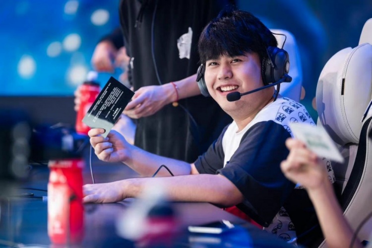 给巴黎圣日 给巴黎圣日