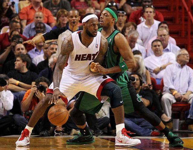 在这些活动 在这些活动