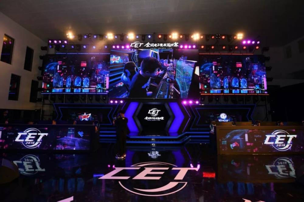 这样的表现 这样的表现