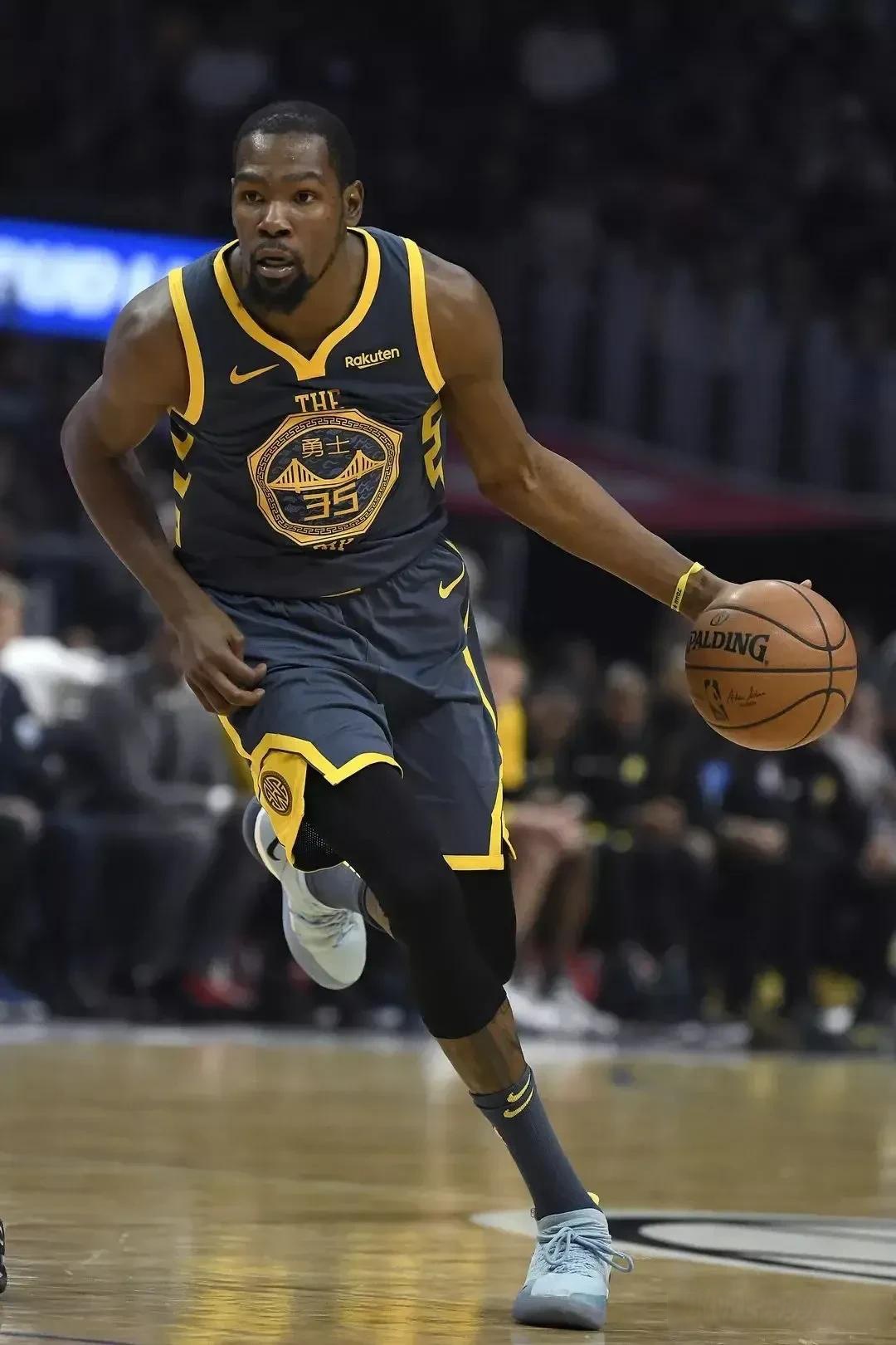 皇马的首个 皇马的首个